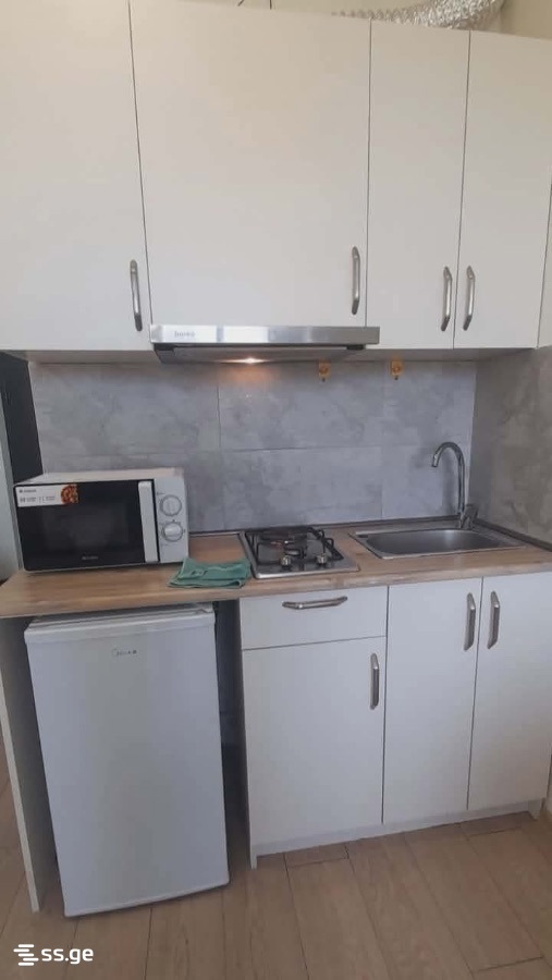 Khvedelidze st. 8 - 2 rooms