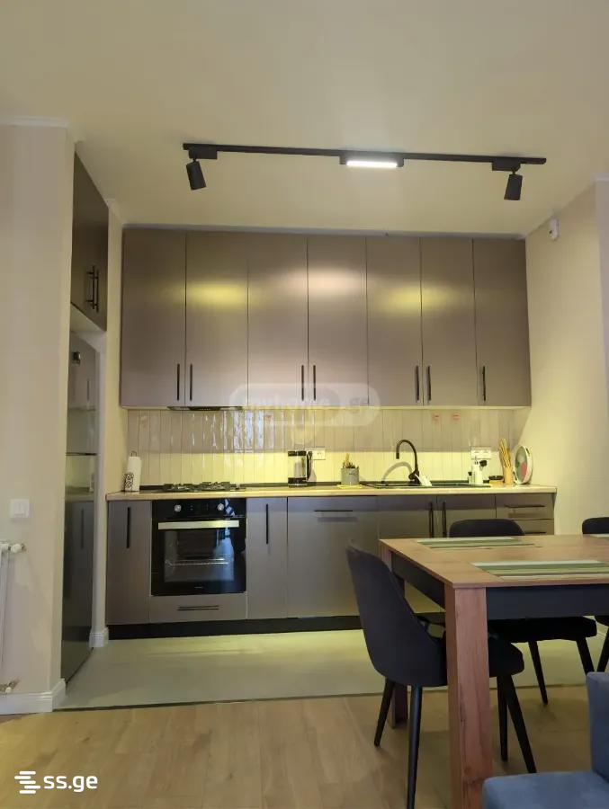 Marshal Archil Gelovani Ave. 1 - 3 rooms