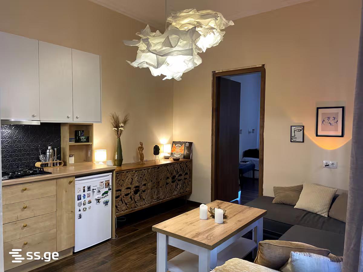 izashvili st. 4 - 2 rooms