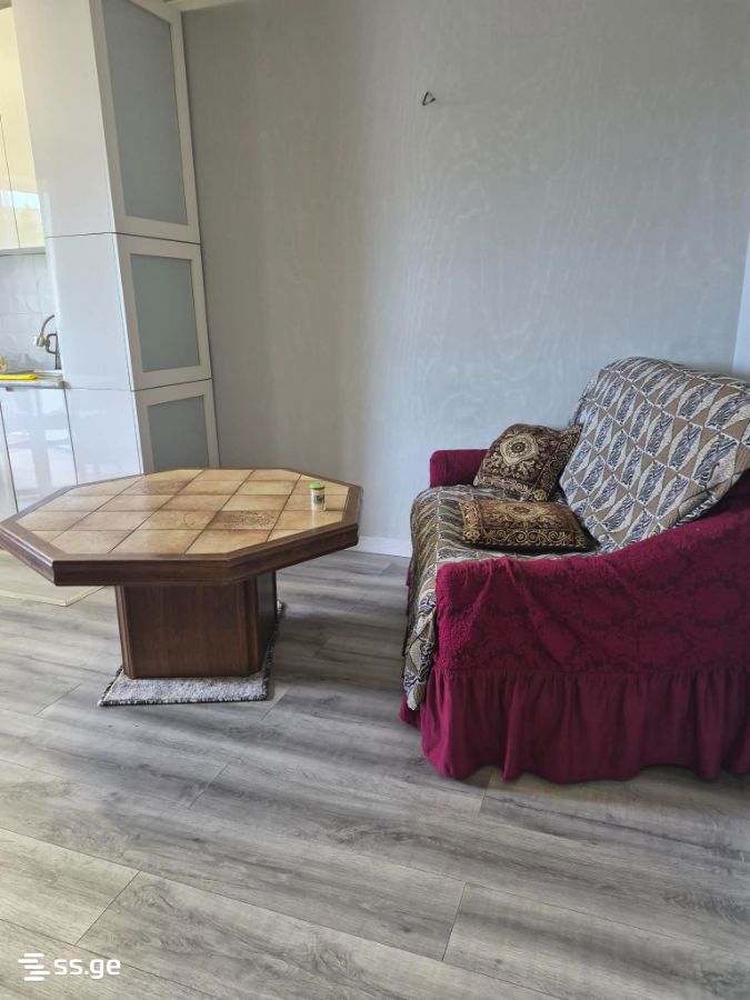 10 - 3 rooms