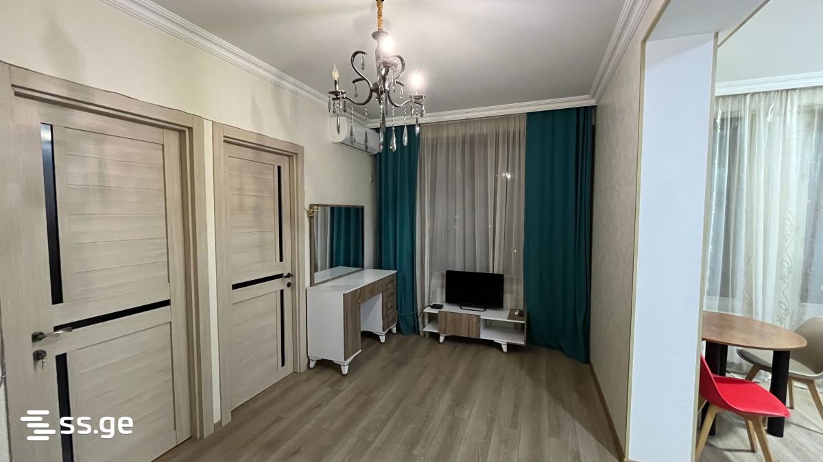 P. Datuashvili st. 3 - 3 rooms