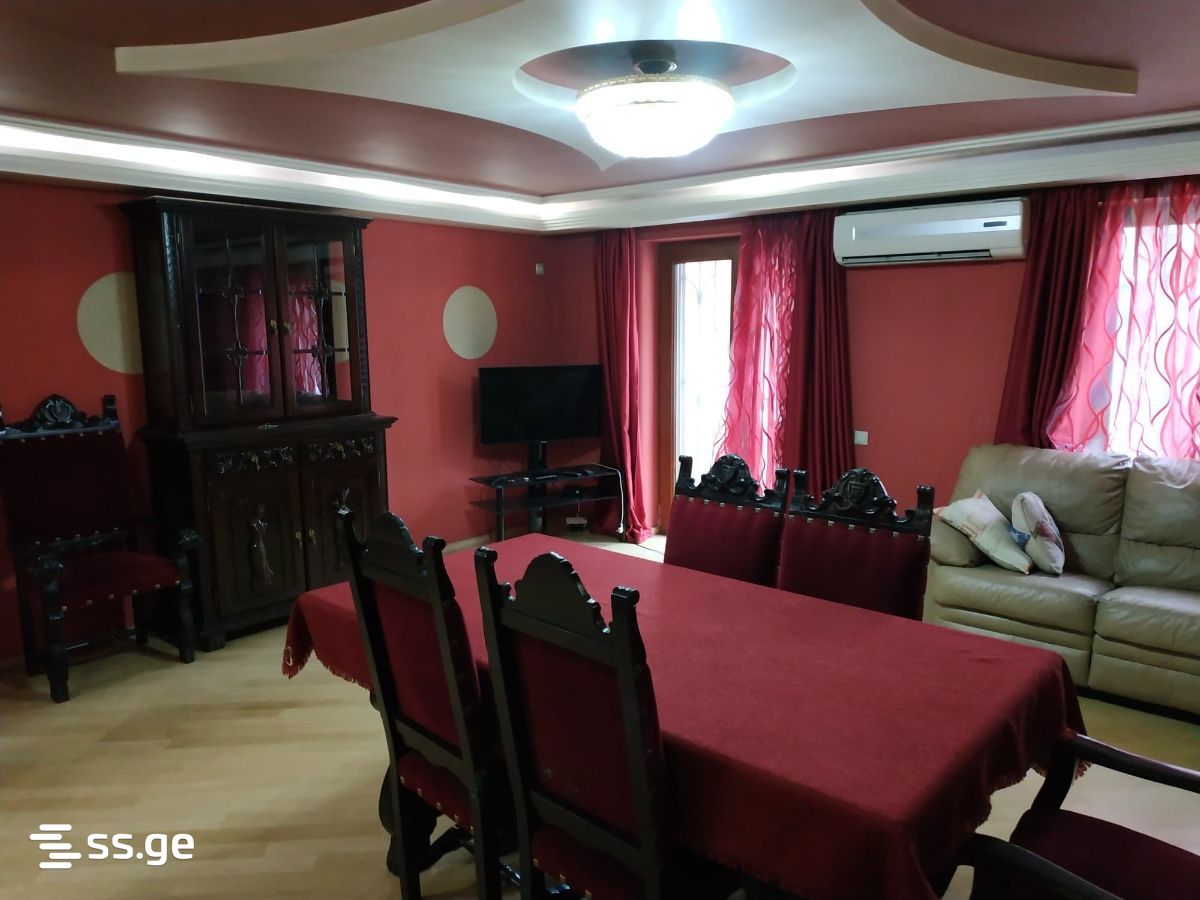 pekini st. 43 - 3 rooms
