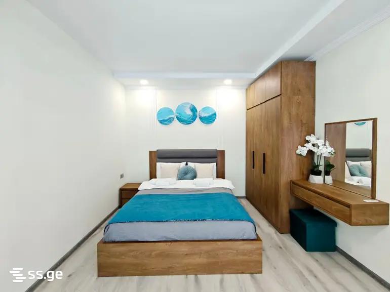 n. zhvania st. 8 - 2 rooms