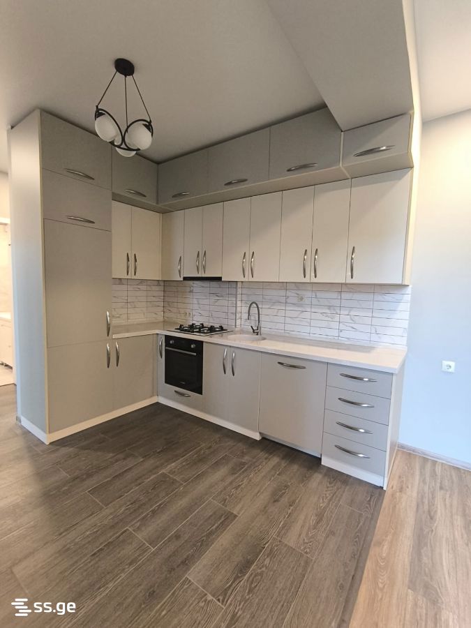 Beri Gabriel Salosi Ave. 45 - 3 rooms