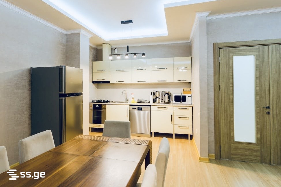 Chavchavadze st. 1 - 5 rooms