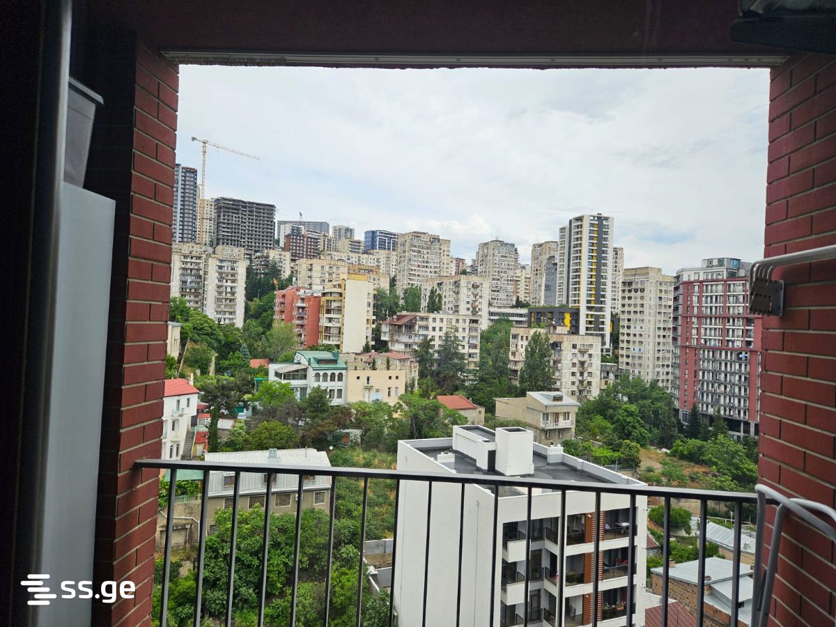 nucubidze st. 82 - 2 rooms