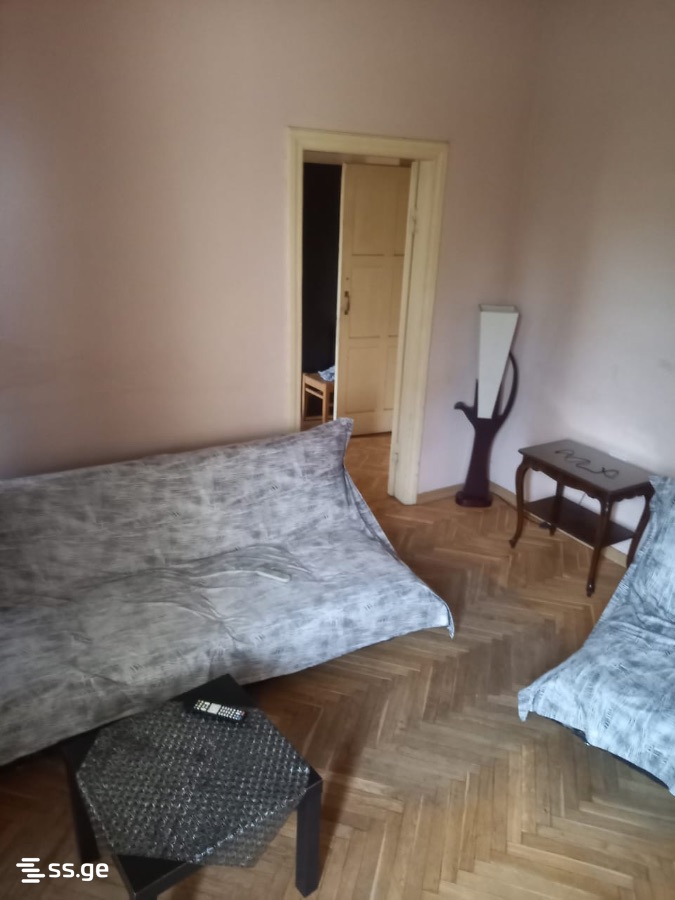 budapeshti st. 7 - 2 rooms