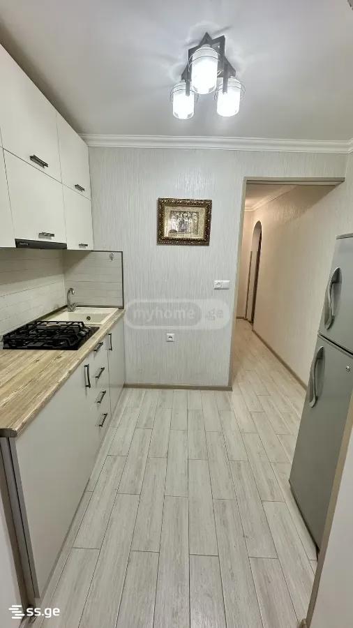 1 - 1 rooms
