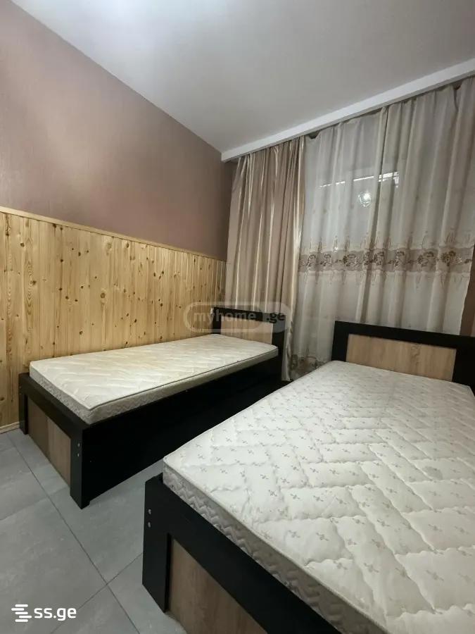 konstitucia st. 0 - 1 rooms