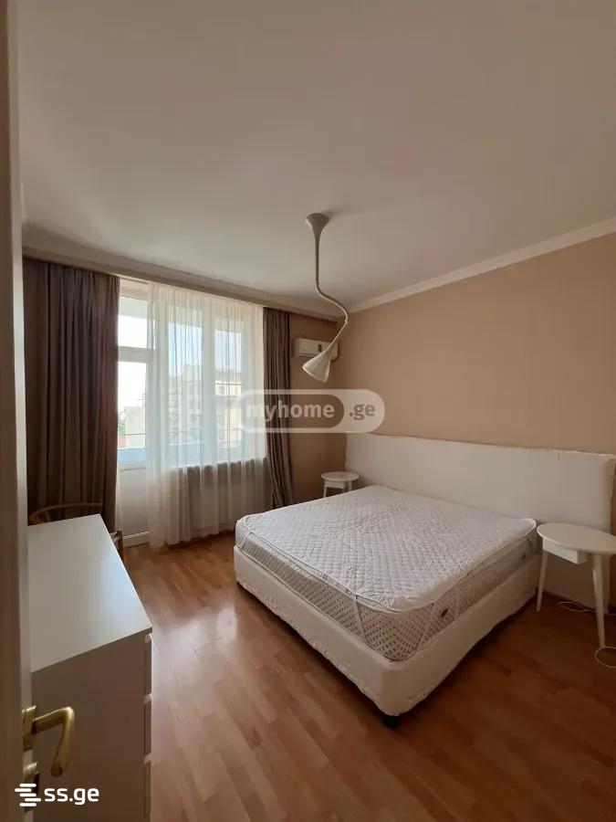 larsi st. - 4 rooms
