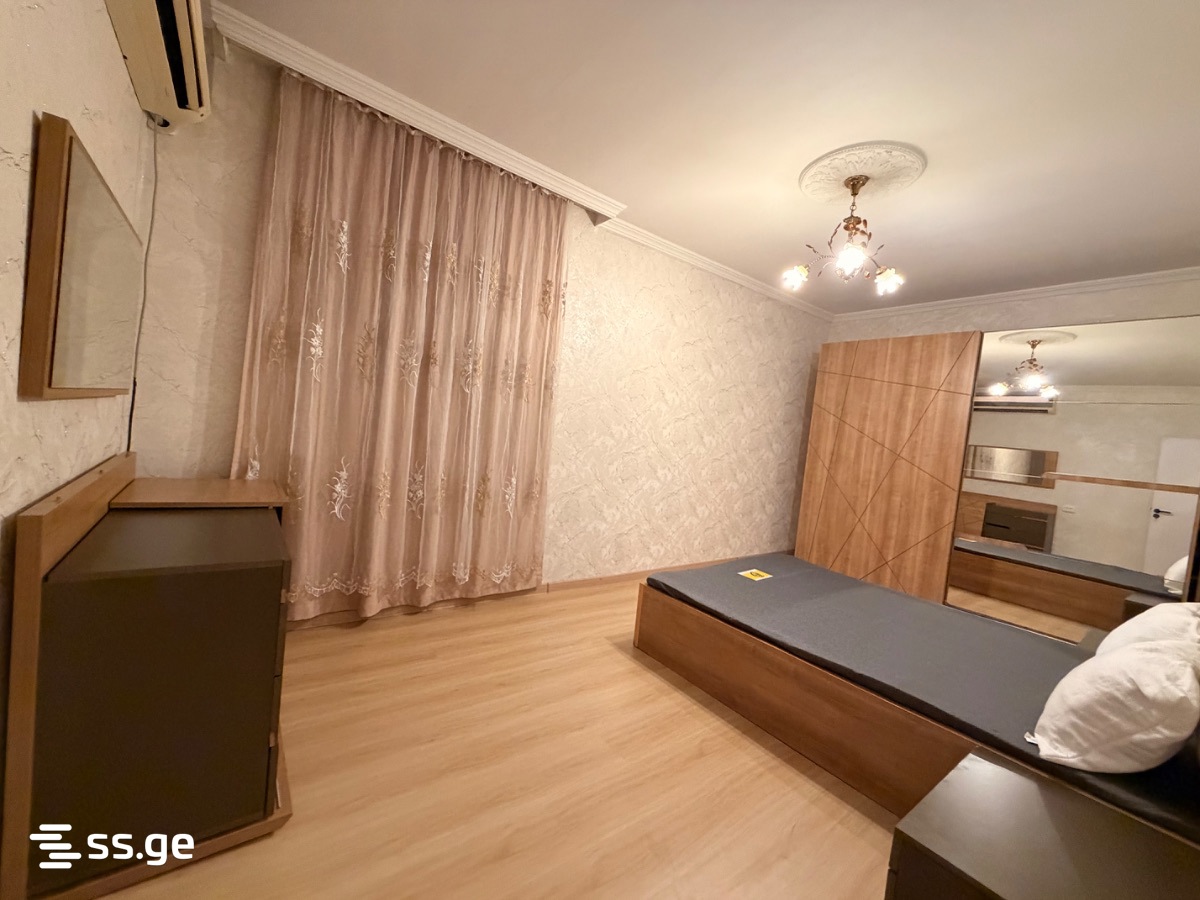6 - 2 rooms