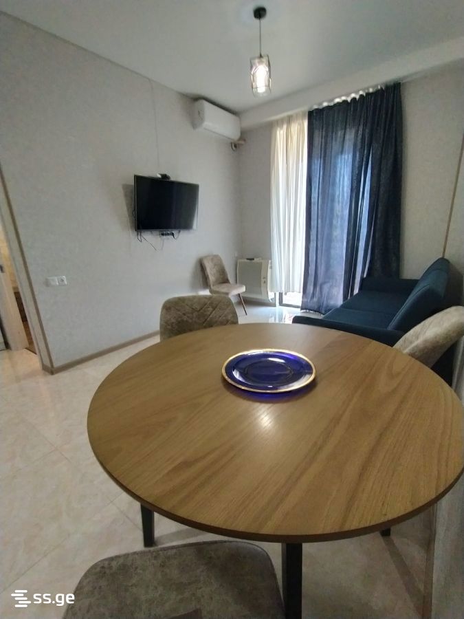 27 - 3 rooms
