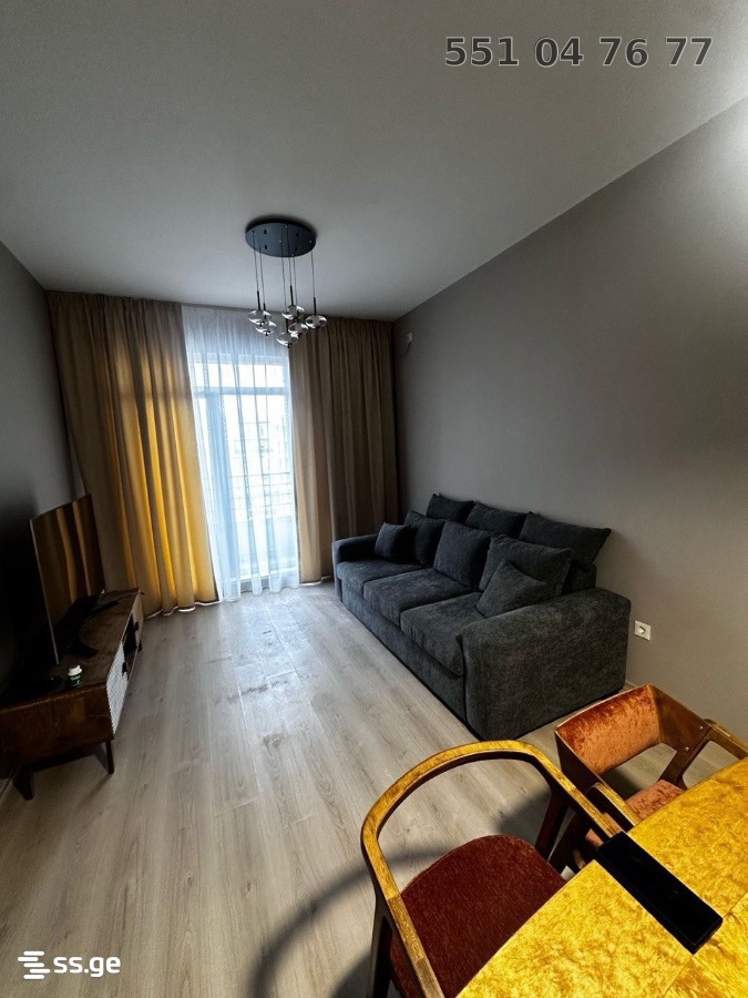 Bob walsh st. - 3 rooms