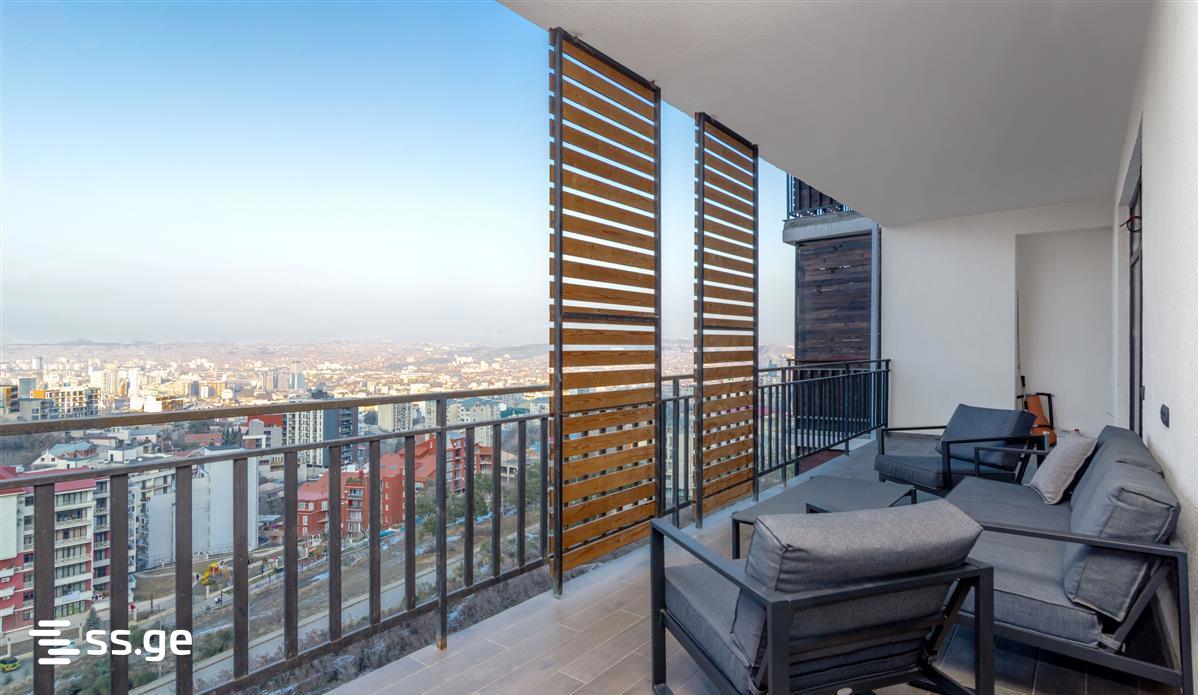 n. zhvania st. 28 - 3 rooms