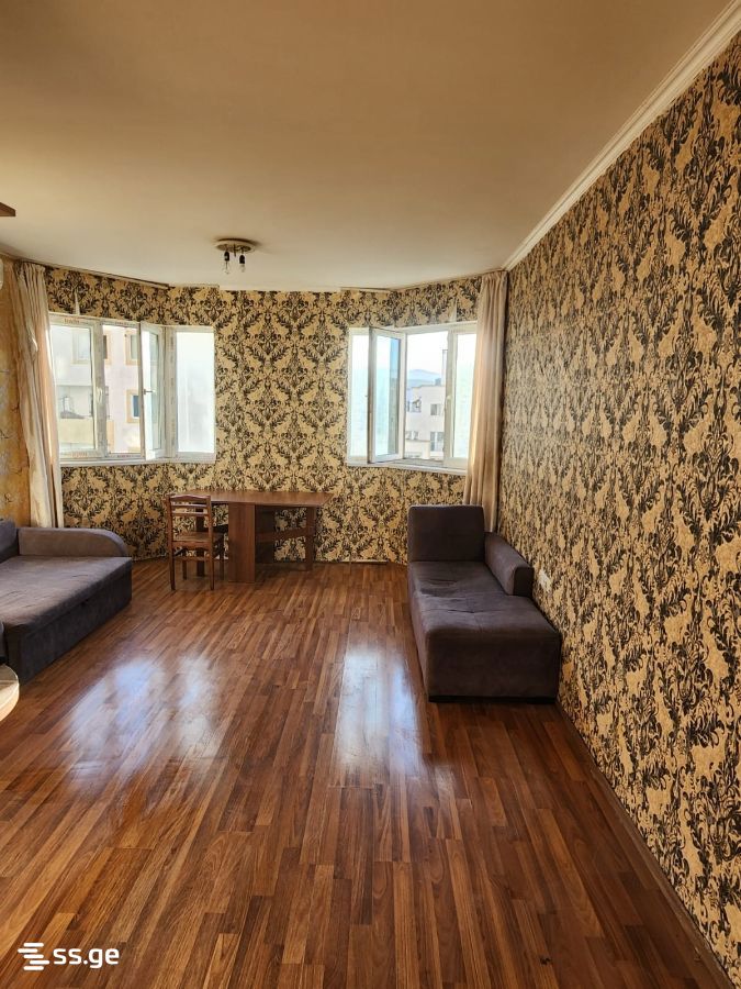 Sh. Nadirashvili st. 34 - 3 rooms
