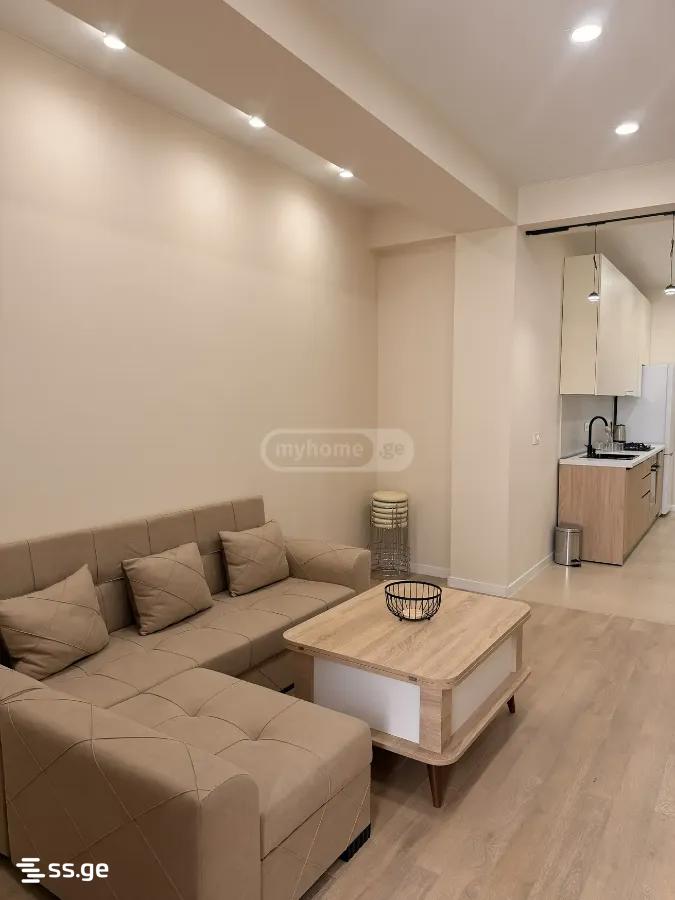 parnavaz mepe avenue 35 - 3 rooms