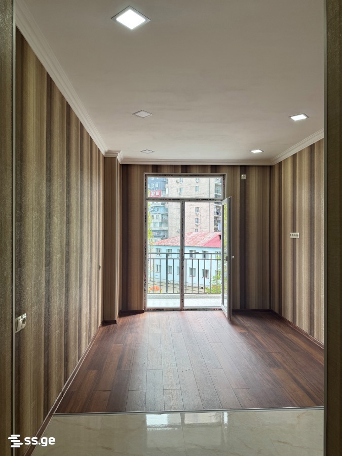 7 - 2 rooms