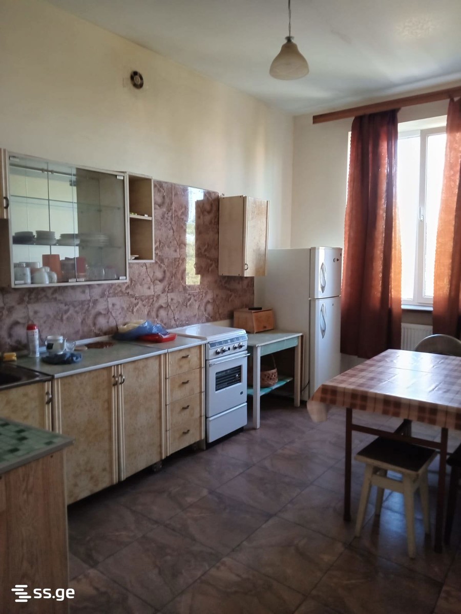 vaja-pshavela avenue 11 - 4 rooms