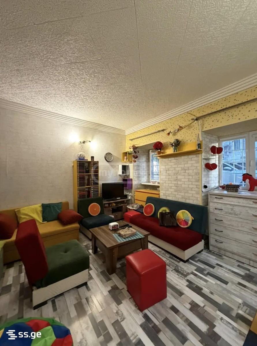 N.Chkheidze st. - 1 rooms