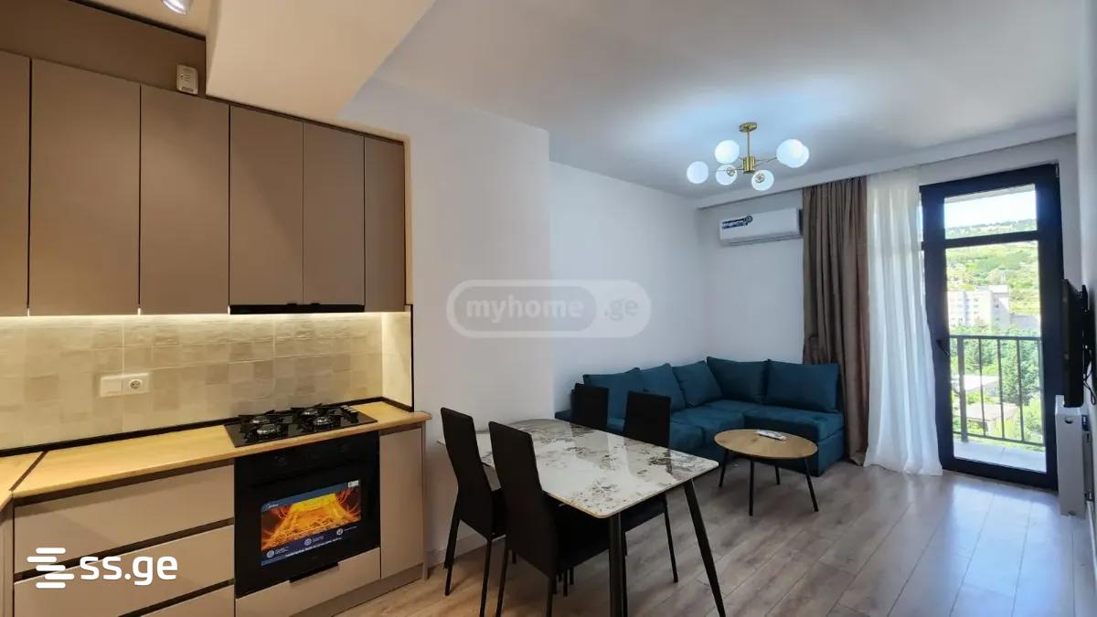mindeli st. 13 - 3 rooms