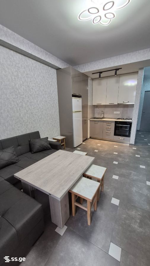 Asi atasi mocame st. - 3 rooms