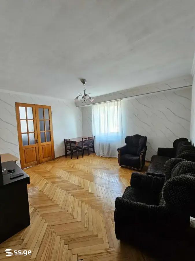 B. Zghenti St. 85 - 4 rooms