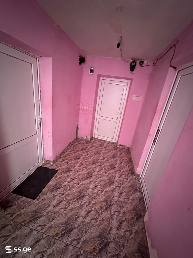 Mesame masivi ბზითაგორის75 - 2 rooms