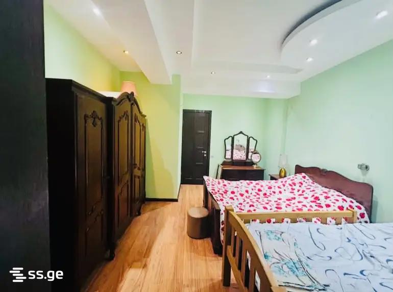 kutaisi st. 18 - 4 rooms