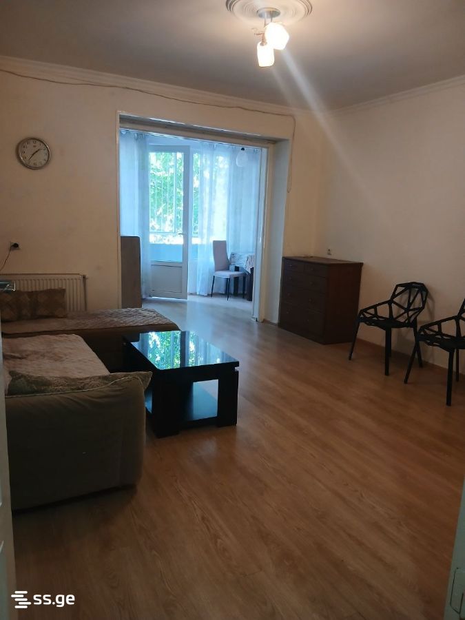 uznadze st. 0 - 1 rooms