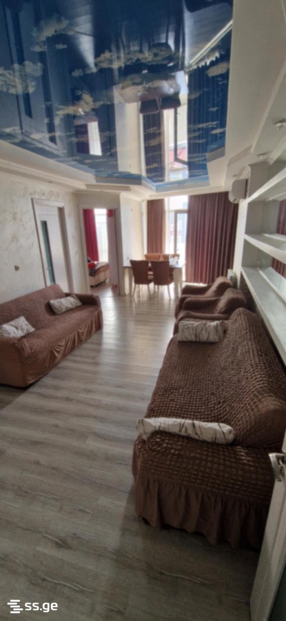 Sh. Inasaridze St. 7 - 4 rooms