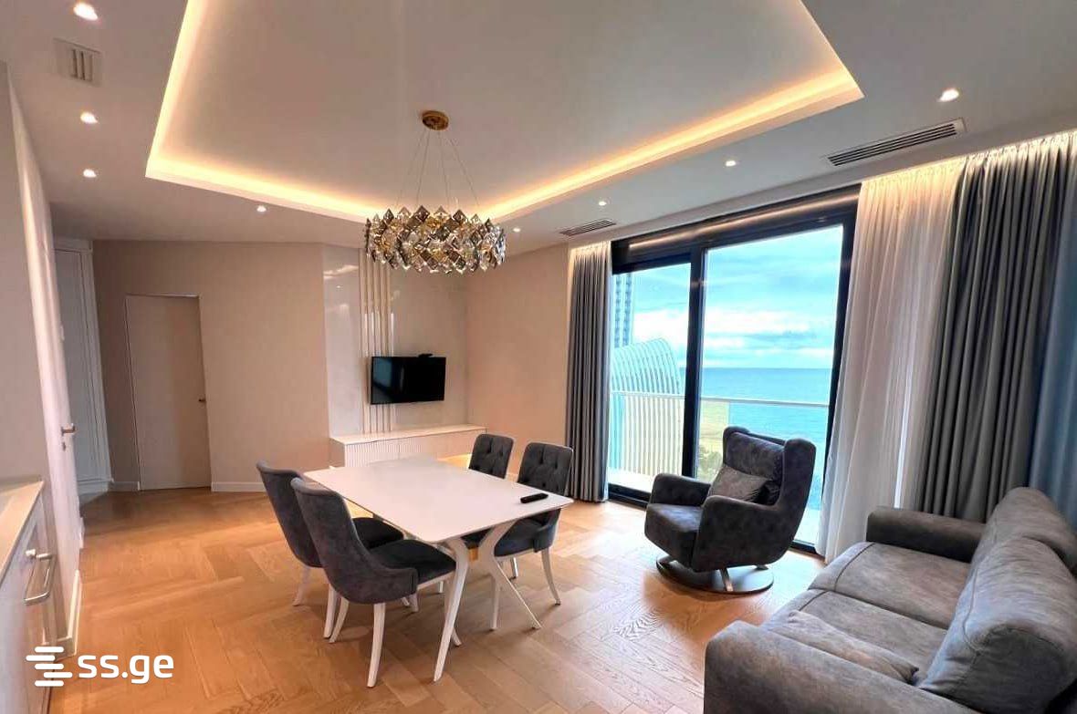 Sh. Rustaveli Ave. 38 - 4 rooms