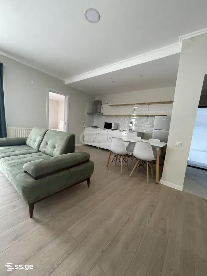 aglazde st. - 4 rooms