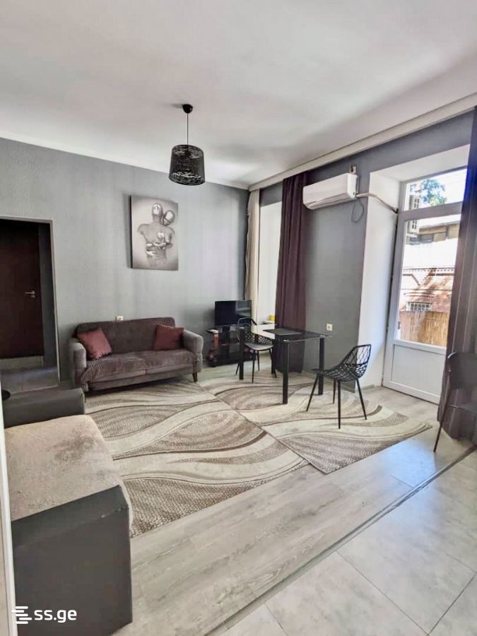 Kurdiani st. 10 - 2 rooms