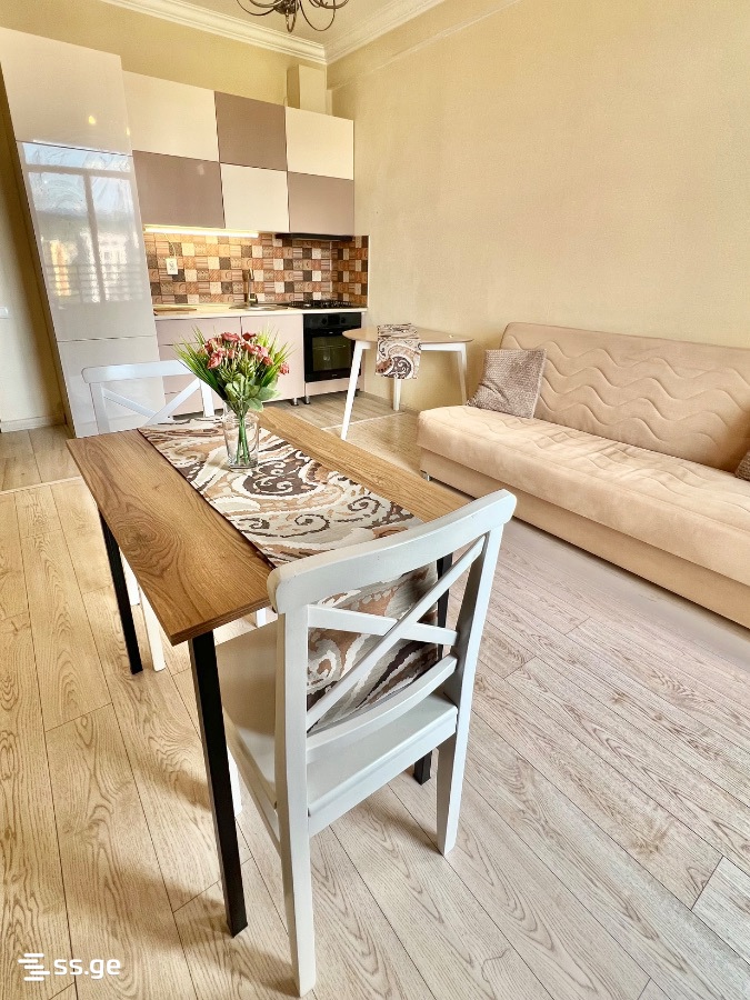 Gobronidze st. 11 - 2 rooms