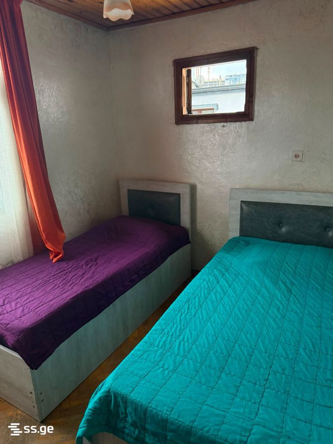 6 - 2 rooms