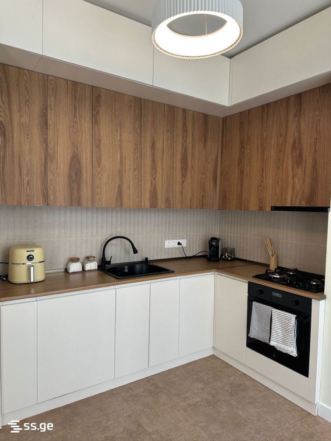bakhtrioni st. - 3 rooms