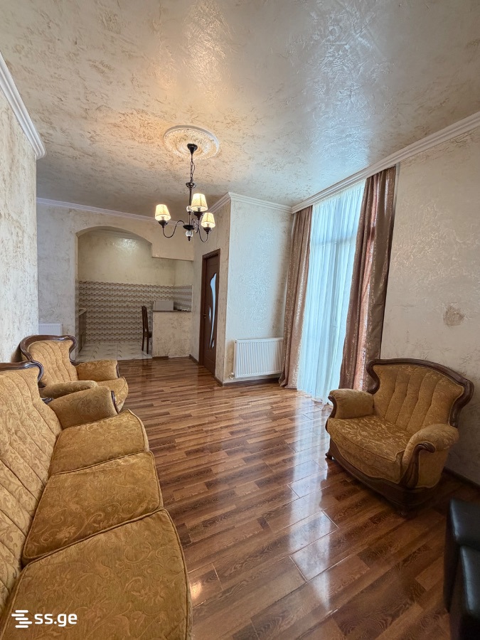 13 - 3 rooms