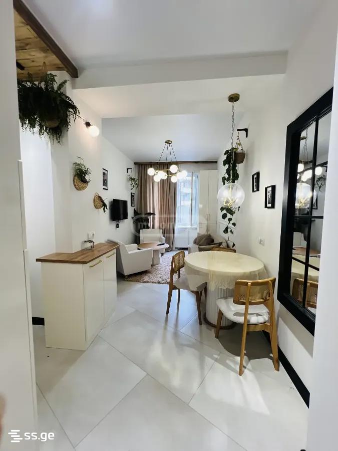 sairme st. - 2 rooms