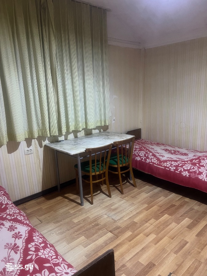 16 - 1 rooms