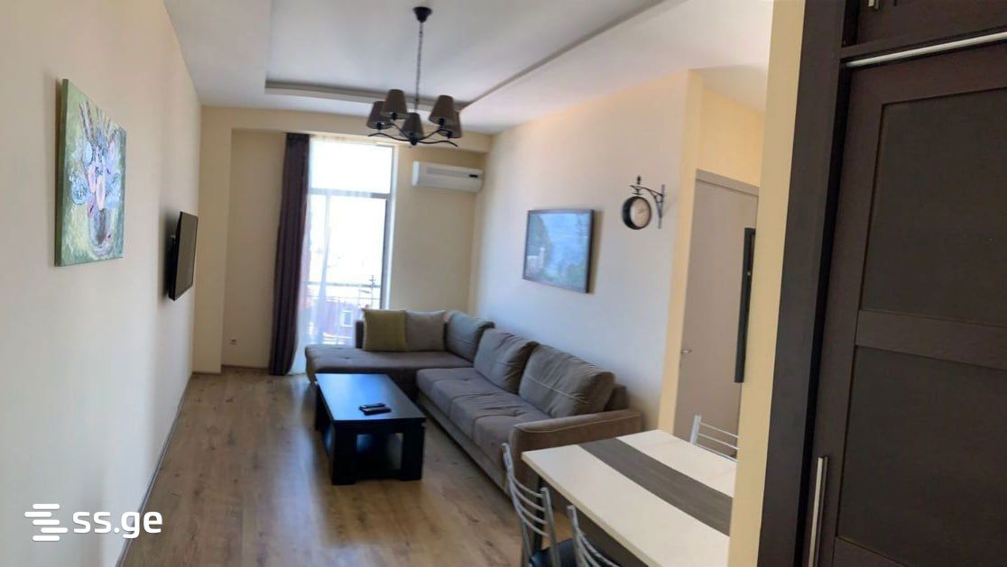 Khimshiashvili st. 3 - 3 rooms
