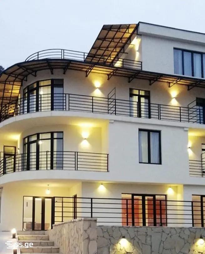 Marshal Archil Gelovani Ave. 25 - 2 rooms