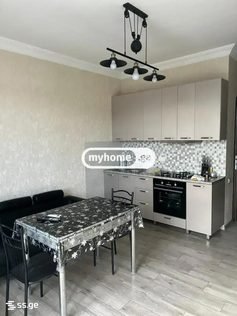 Ts. Dadiani st. (nadzaladevi) - 3 rooms