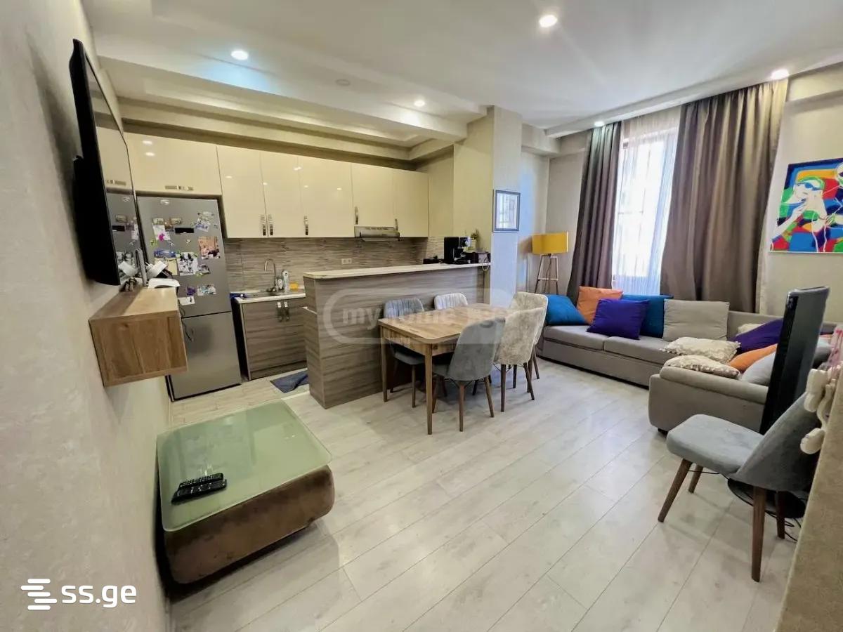 Mirian Mephe st. 33 - 3 rooms