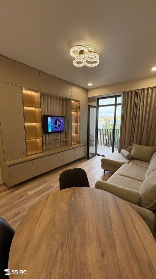 Kikvidze st. - 3 rooms