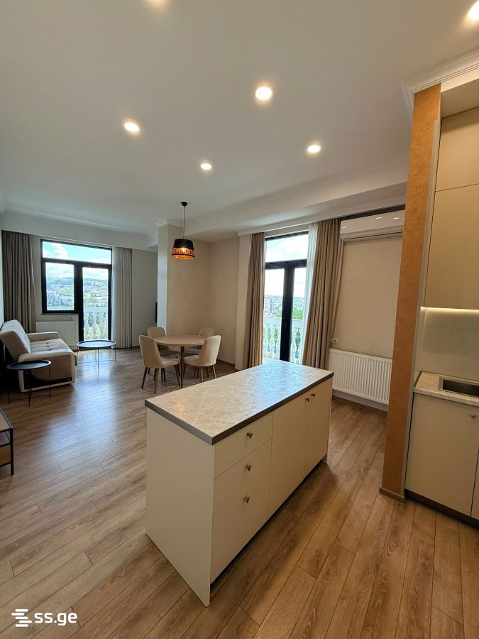 B.Kvernadze st. - 4 rooms