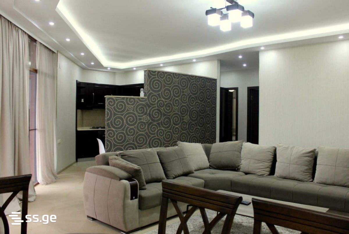 22 - 3 rooms