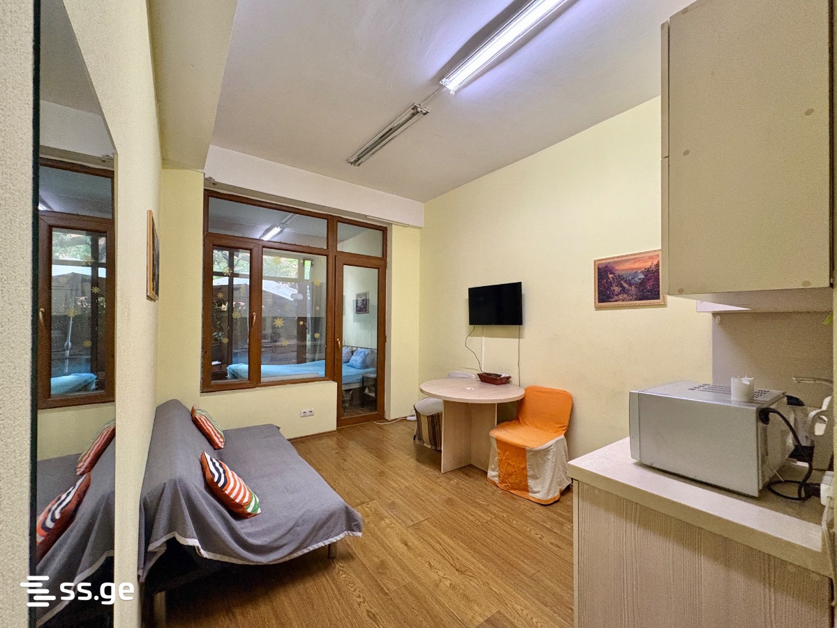 mazniashvili st. 4 - 2 rooms