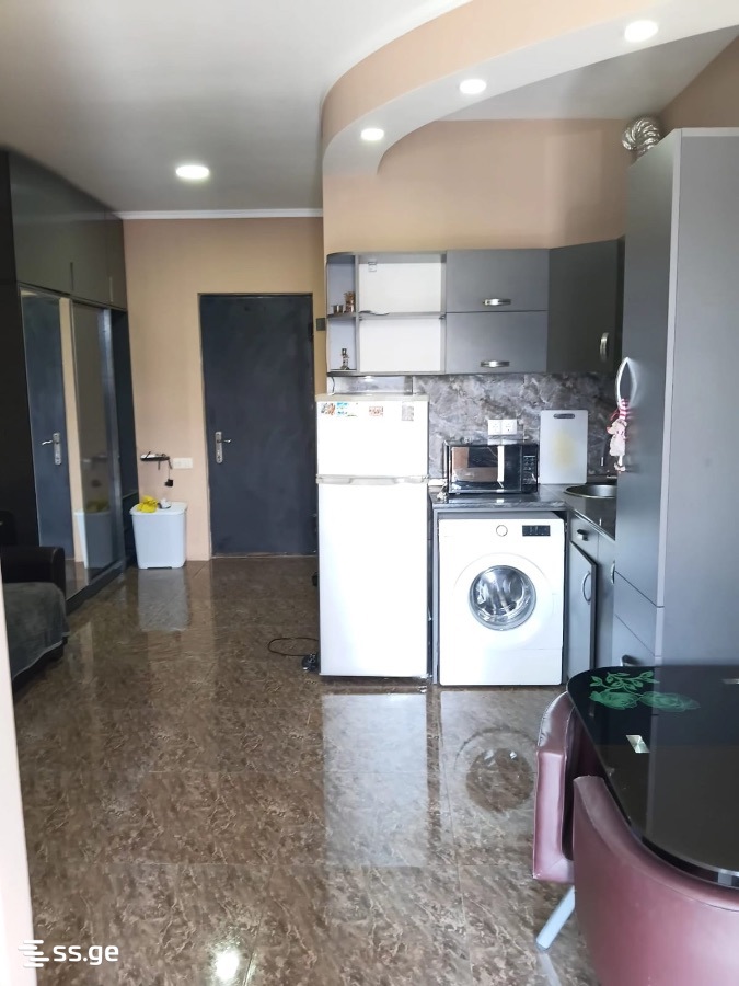 Leonidze st. 2 - 1 rooms