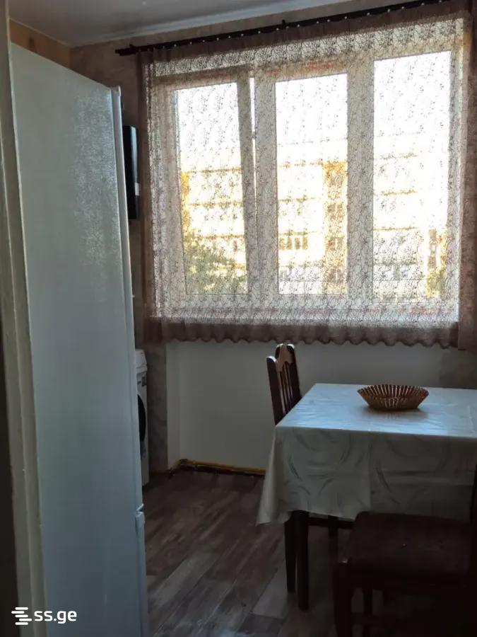 airport settlement - 1 rooms