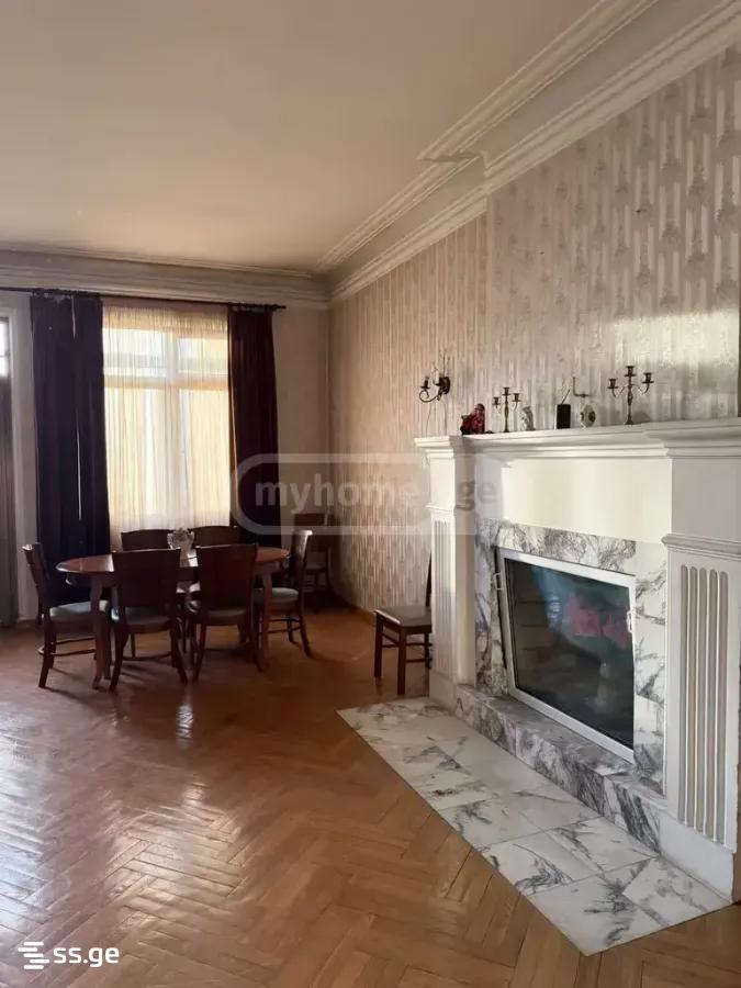 Kazbegi avenue - 8 rooms